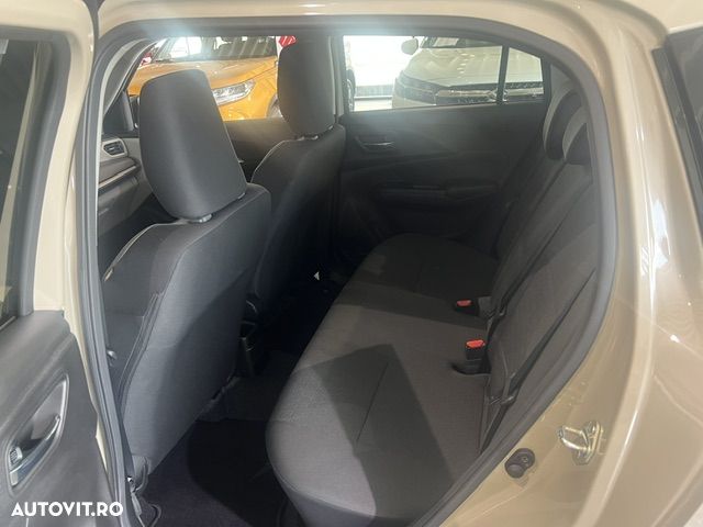 Suzuki Swift 1.2 Dualjet 12V CVT MHEV Spirit - 11