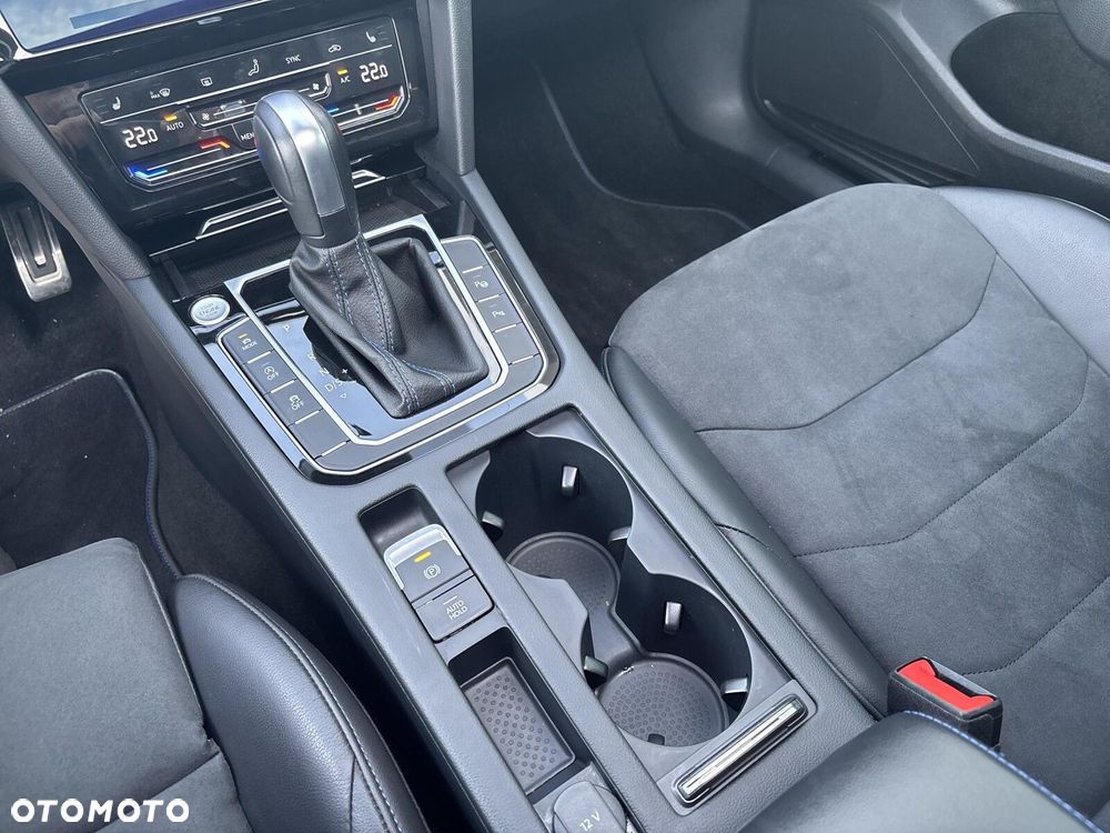 Volkswagen Arteon 2.0 TSI 4Motion R DSG - 17