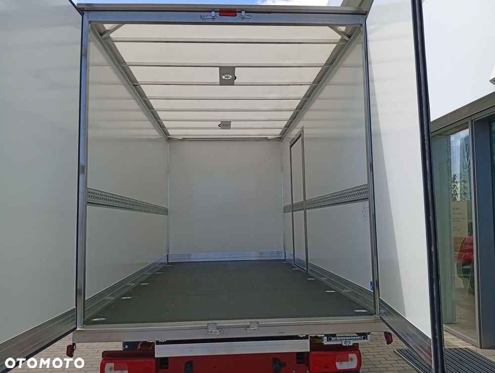 Volkswagen Crafter - 9