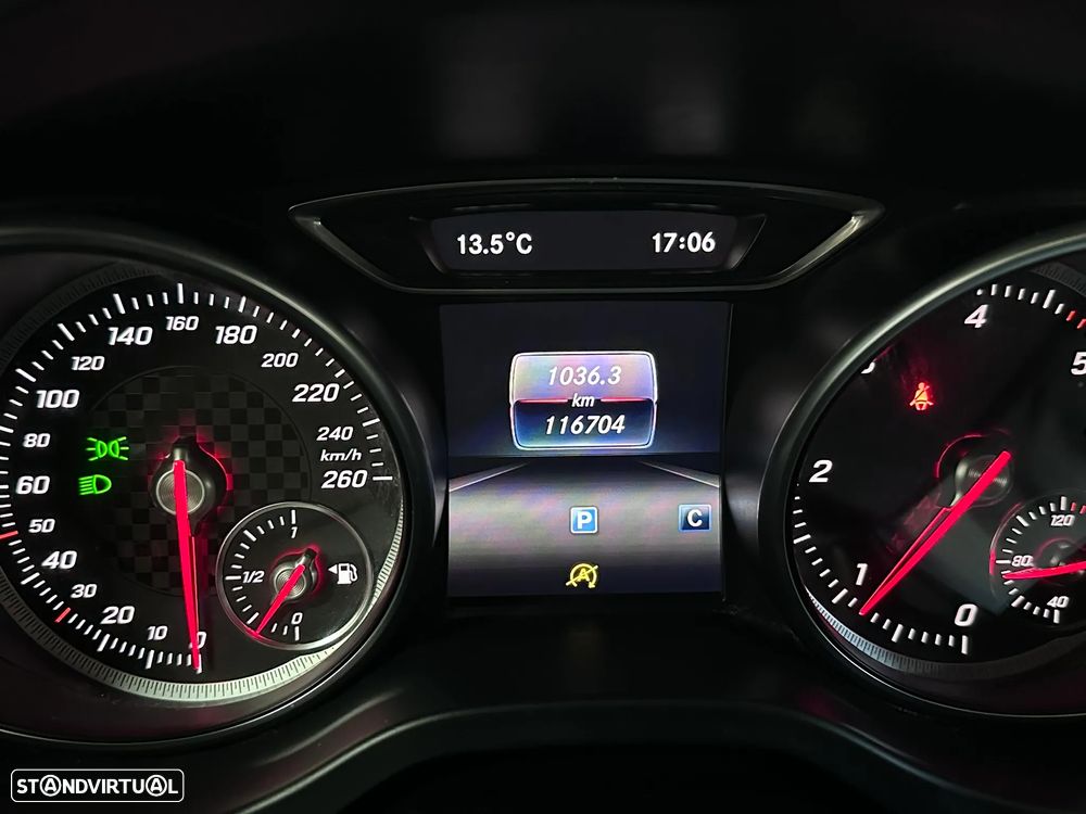 Mercedes-Benz A 180 d Urban - 18