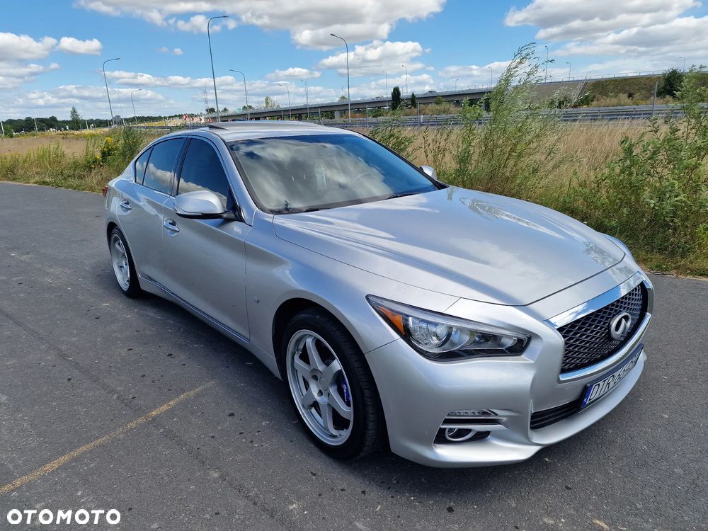 Infiniti Q50 - 8
