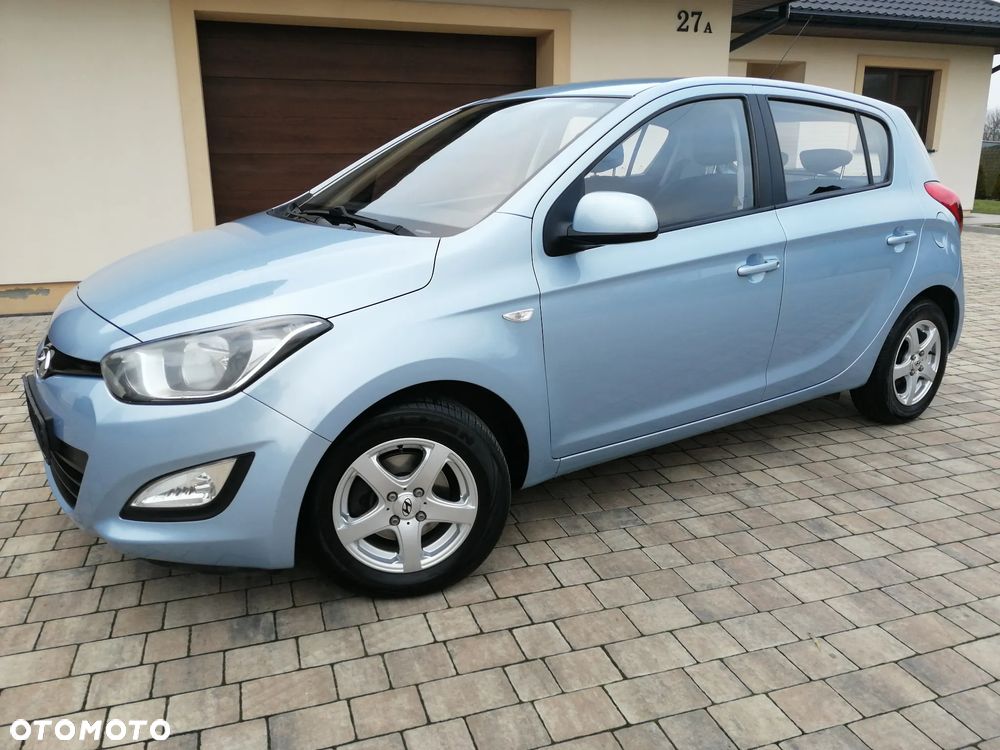Hyundai i20 1.25 Classic + - 6
