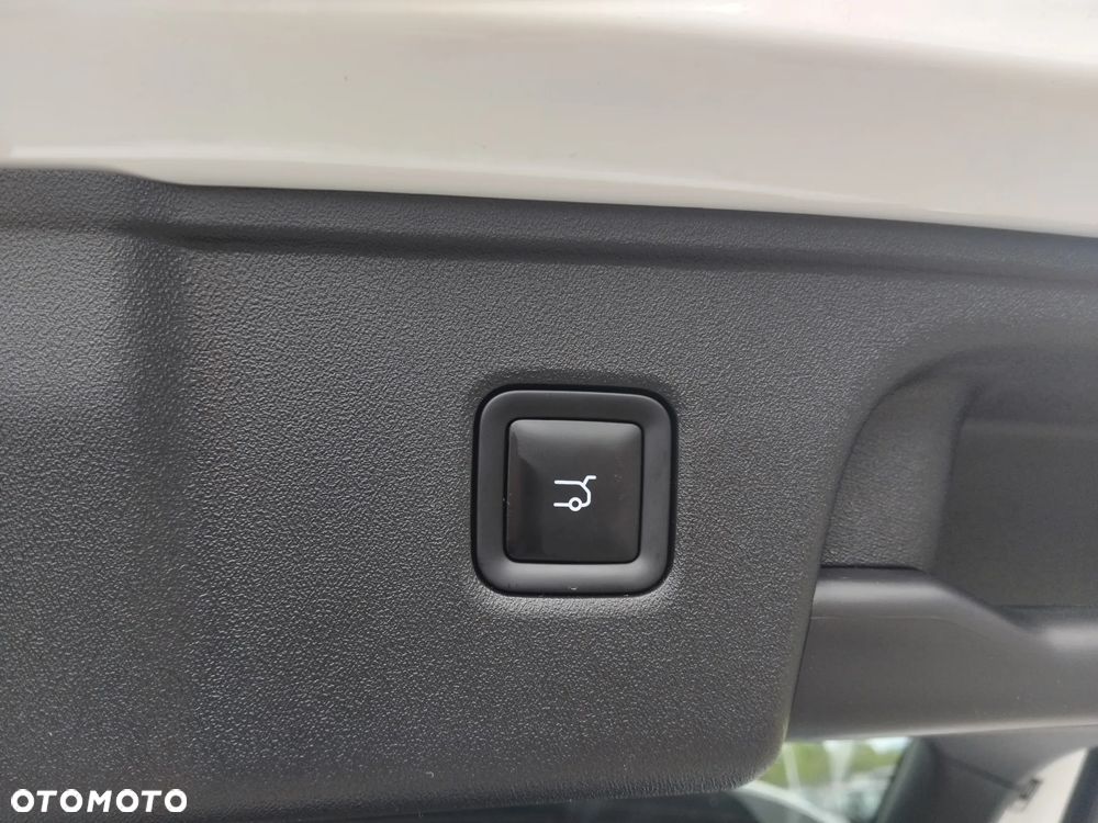 Leapmotor C10 Design - 24