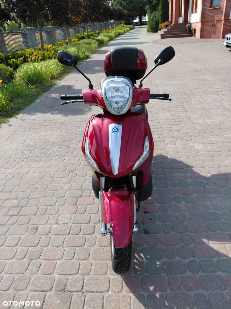 Piaggio Beverly - 8