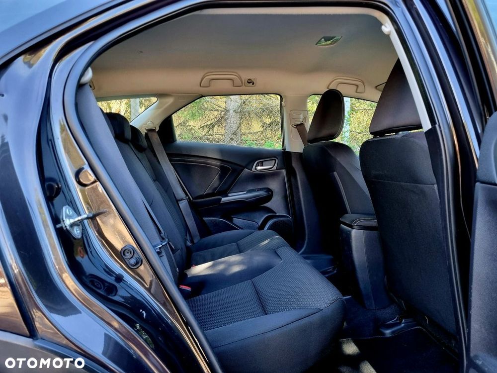 Honda Civic 1.8 i-VTEC Comfort - 12