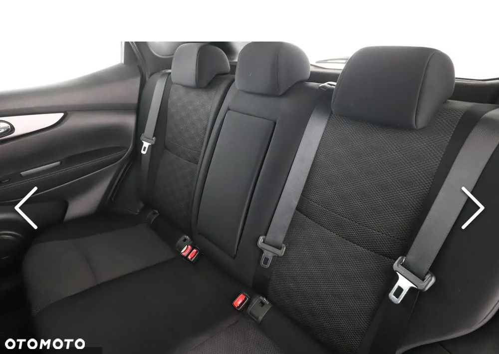 Nissan Qashqai 1.2 DIG-T Acenta EU6 - 23