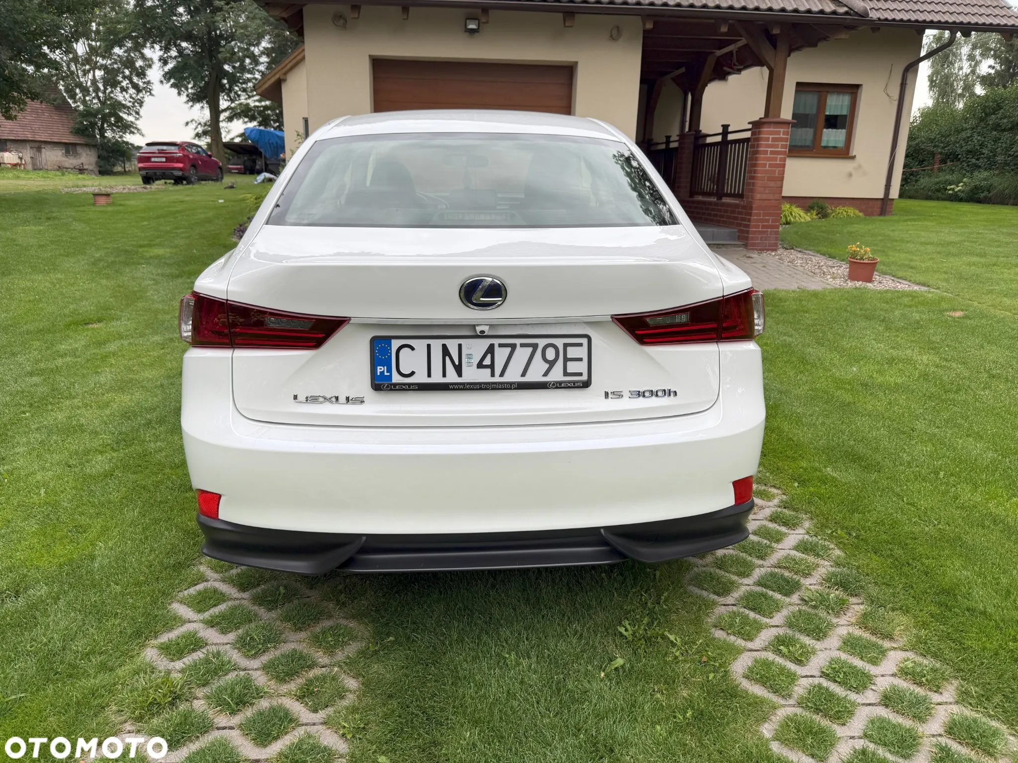 Lexus IS 300h Elite - 6