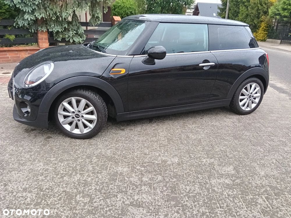 MINI ONE - 18