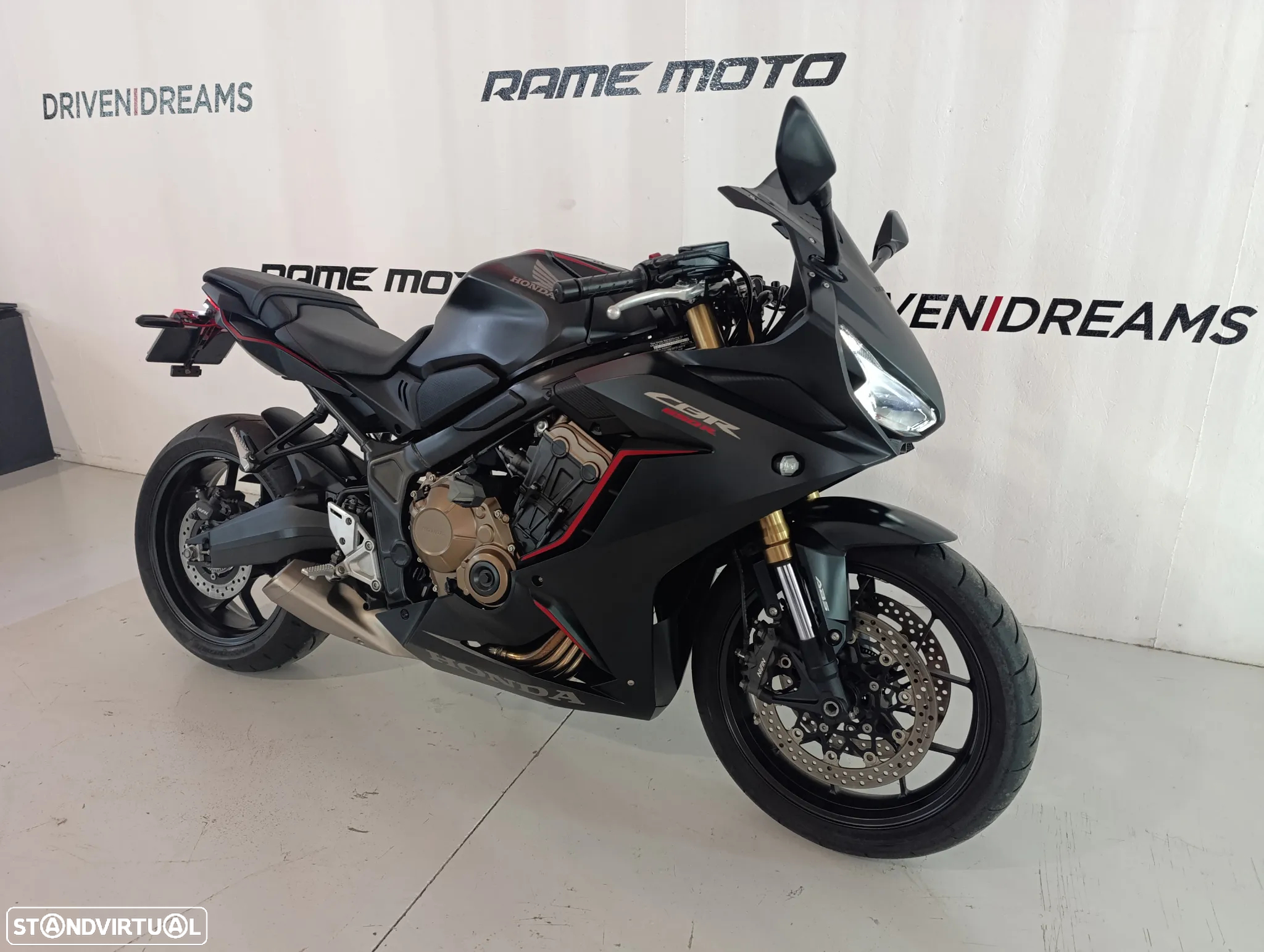 Honda CBR 650R - 3