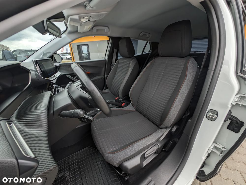 Peugeot 2008 PureTech 130 Active - 34