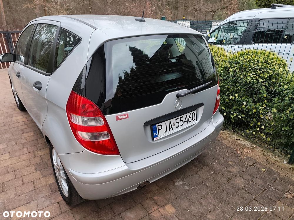 Mercedes-Benz Klasa A 150 Classic Edition 10 - 18