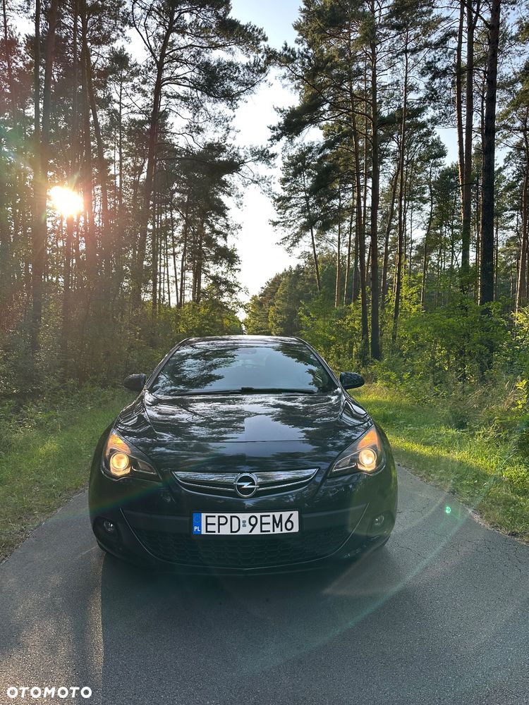 Opel Astra GTC 1.4 Turbo - 9