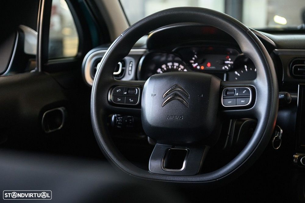 Citroën C3 1.2 PureTech Shine - 47