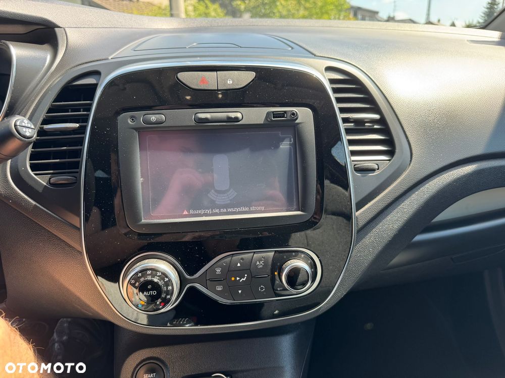Renault Captur ENERGY TCe 120 Experience - 13