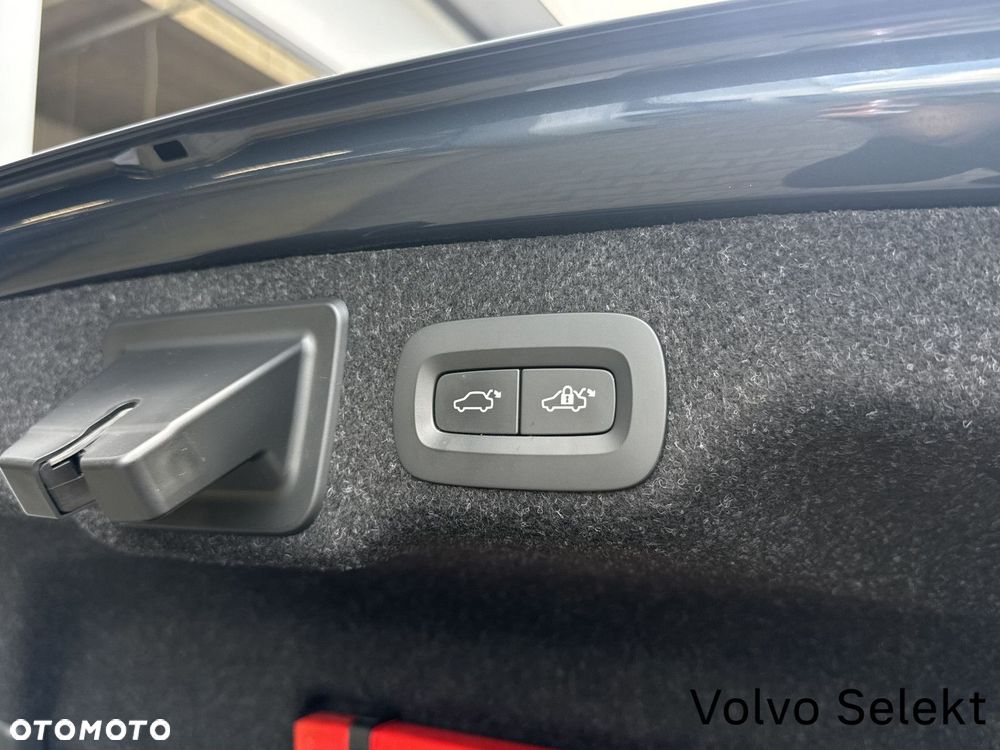 Volvo S90 - 16