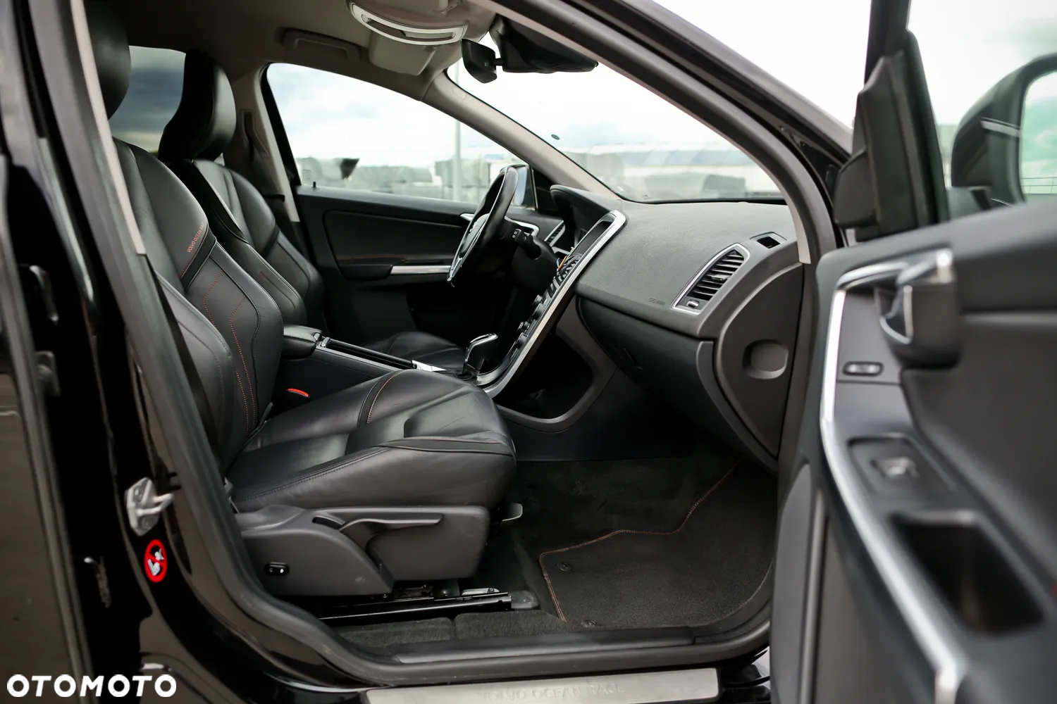 Volvo XC 60 D4 Geartronic Ocean Race - 24
