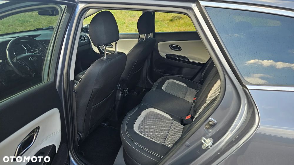 Kia Ceed 1.6 GDI DCT Spirit - 8