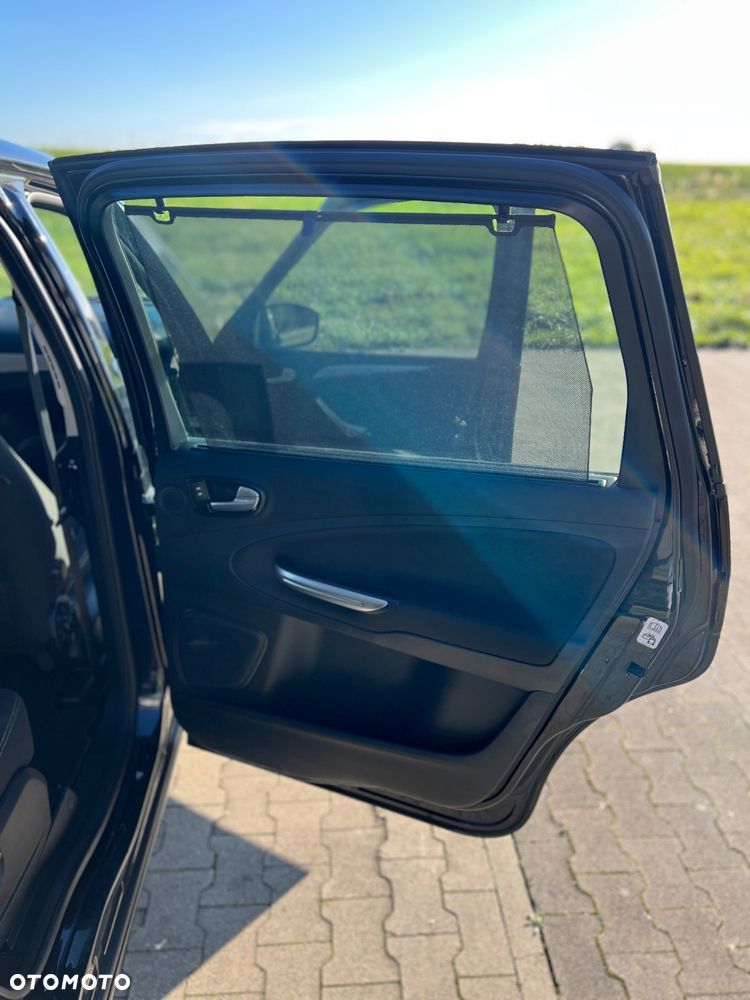 Ford S-Max 1.6 T Trend - 17