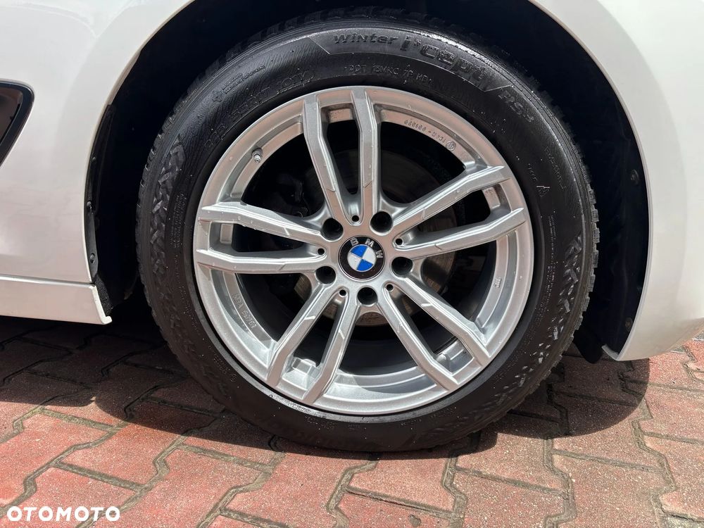 BMW 3GT 318d Advantage - 38