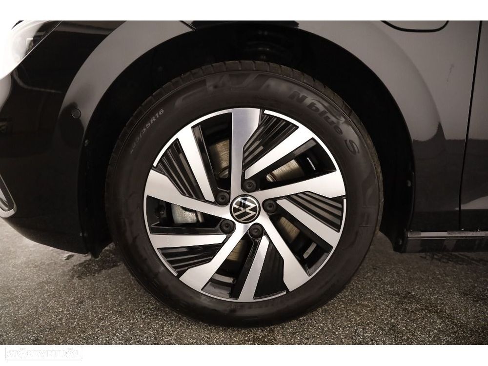 VW Golf 1.4 TSI e-Hybrid DSG - 36