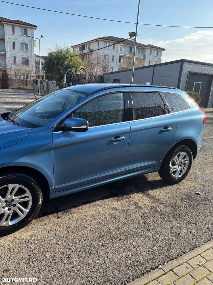 Volvo XC 60 D4 VEA Start-Stop Kinetic - 1