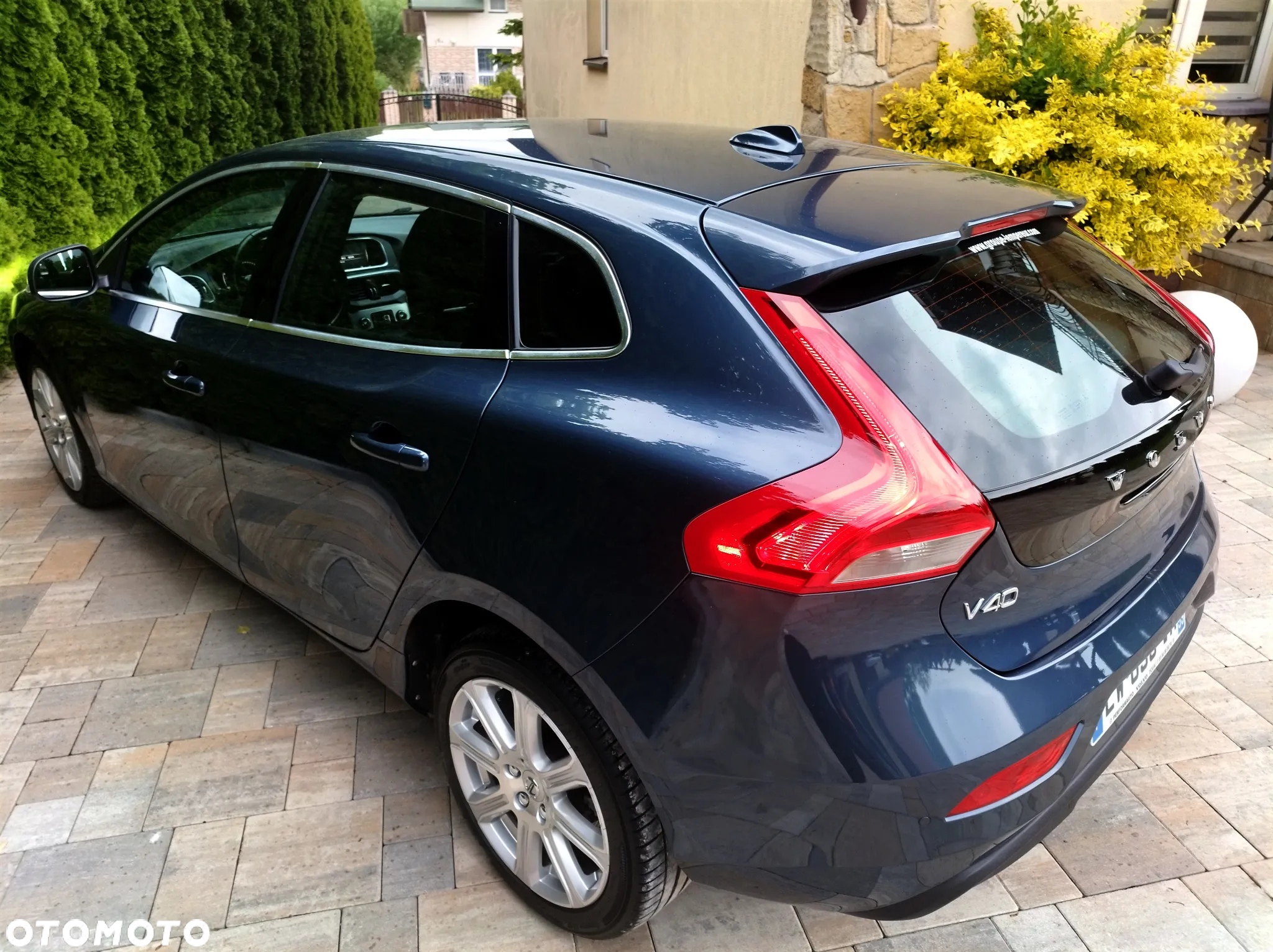 Volvo V40 - 16