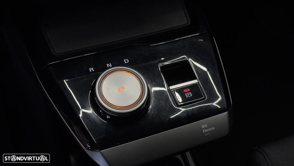 MG MG4 77 kWh Extended Range Luxury - 21