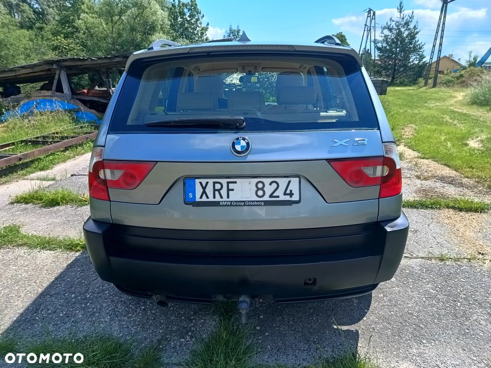 BMW X3 xDrive20i Edition Exclusive - 11