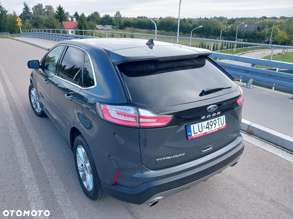 Ford Edge - 8