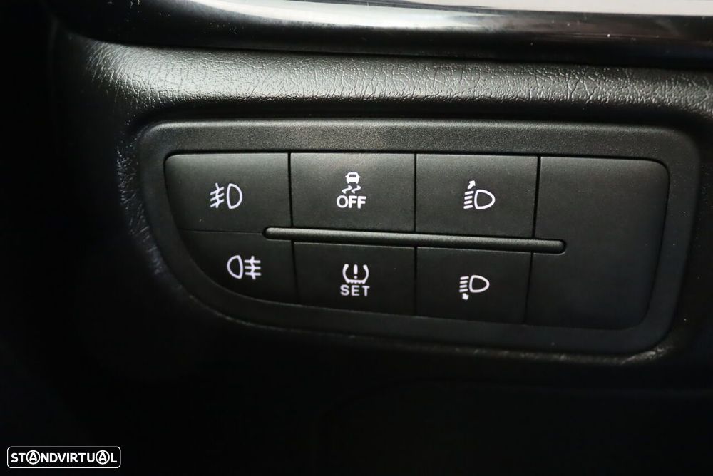 Fiat Tipo Cross 1.3 Multijet - 16