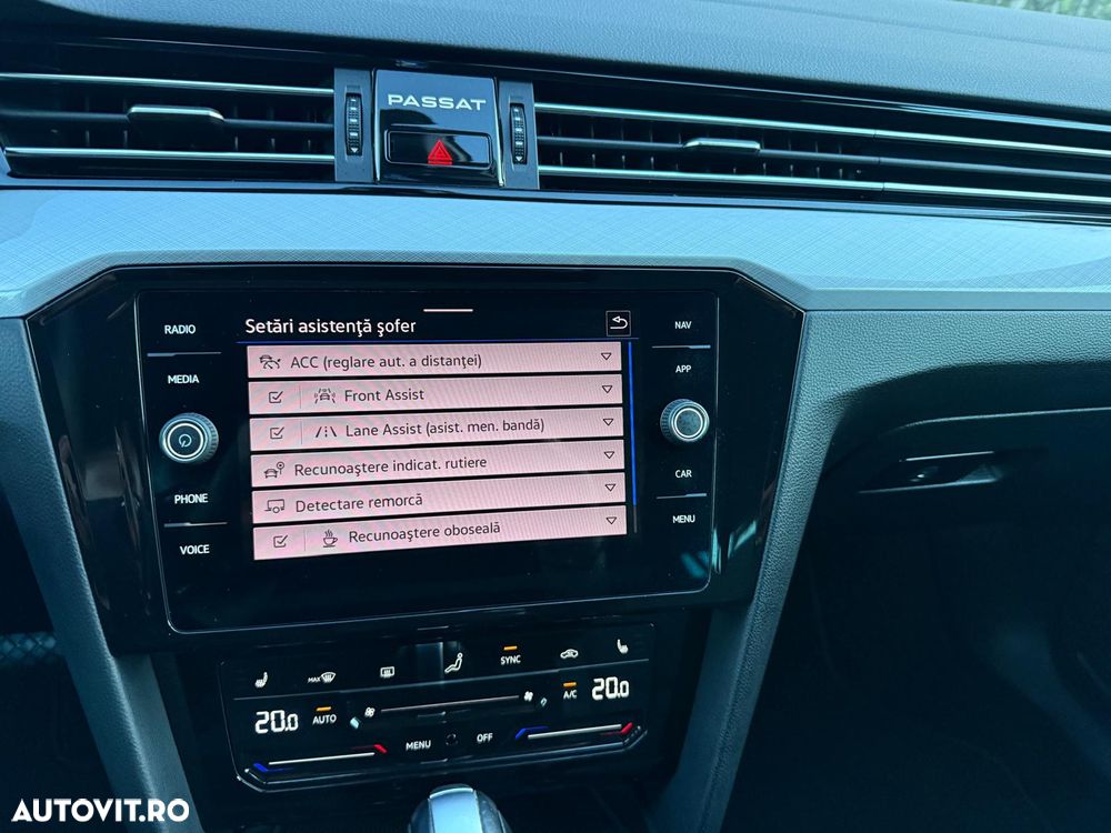 Volkswagen Passat - 26