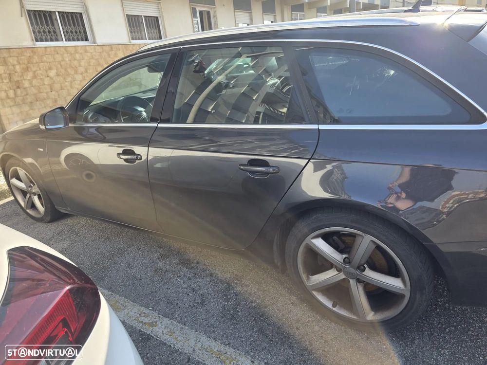 Audi A4 Avant 2.0 TDI DPF S line Sport Pack - 3