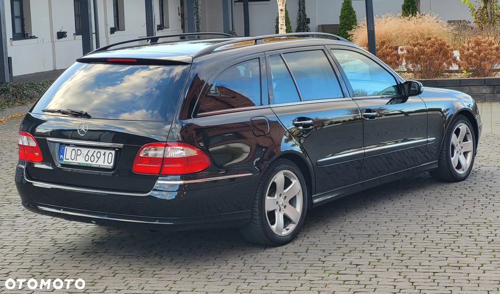 Mercedes-Benz Klasa E 500 T Avantgarde - 10