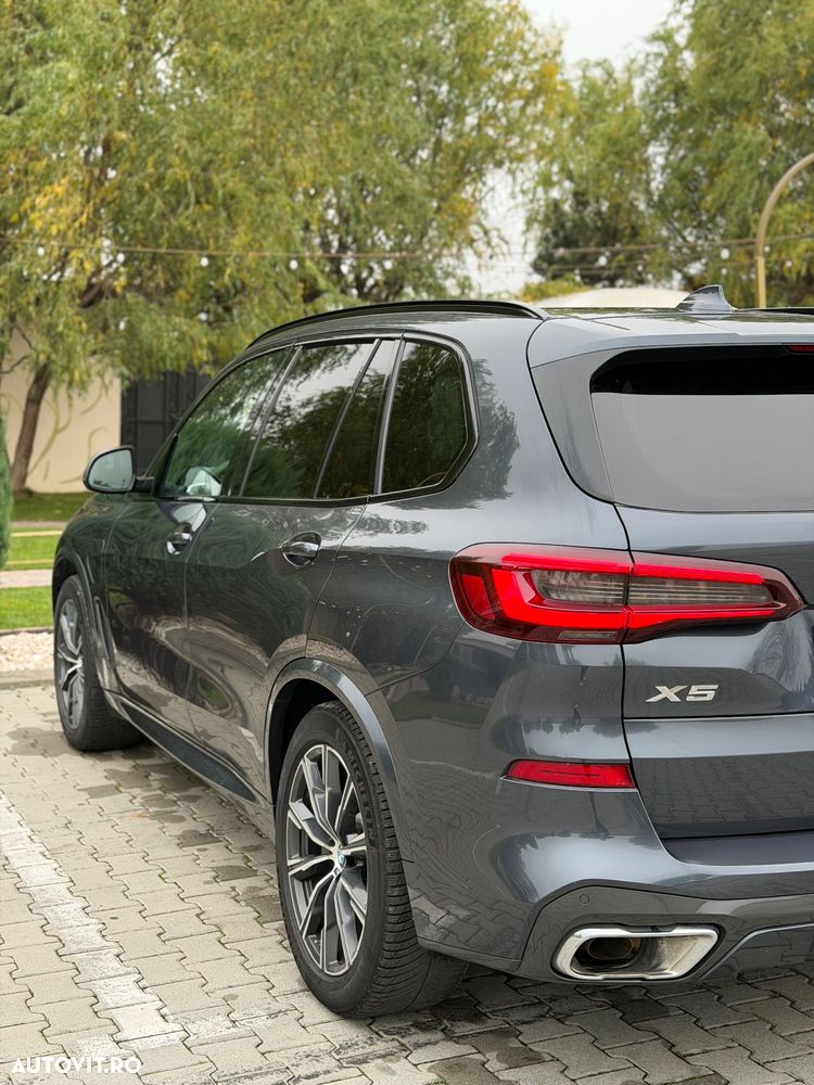 BMW X5 xDrive45e - 17