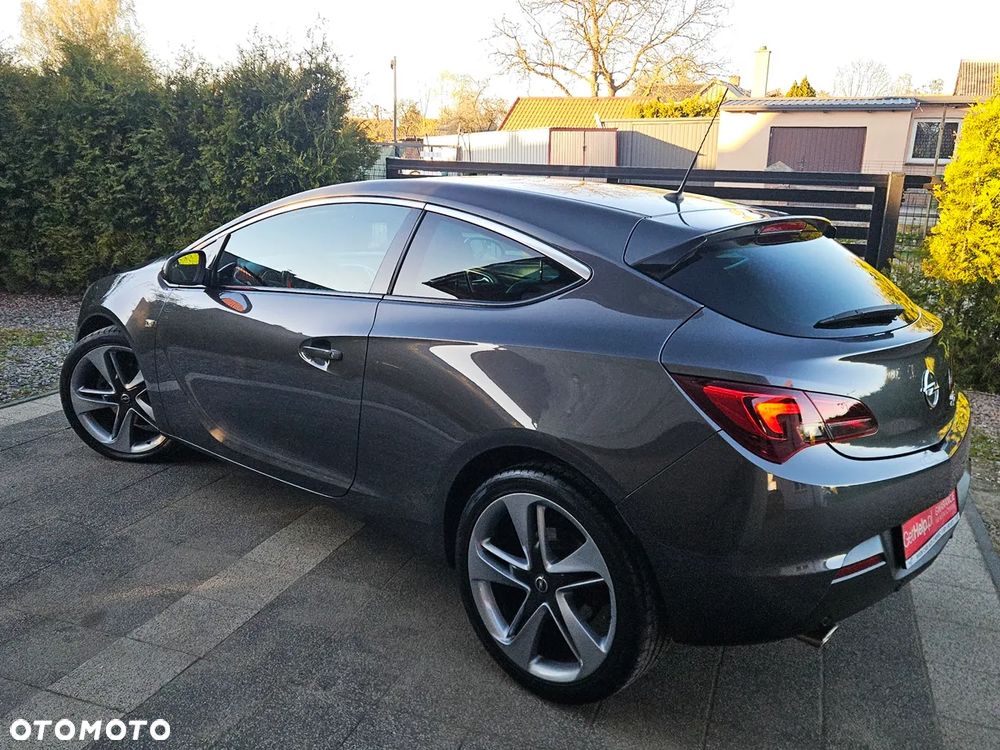 Opel Astra 1.6 T Sport - 29