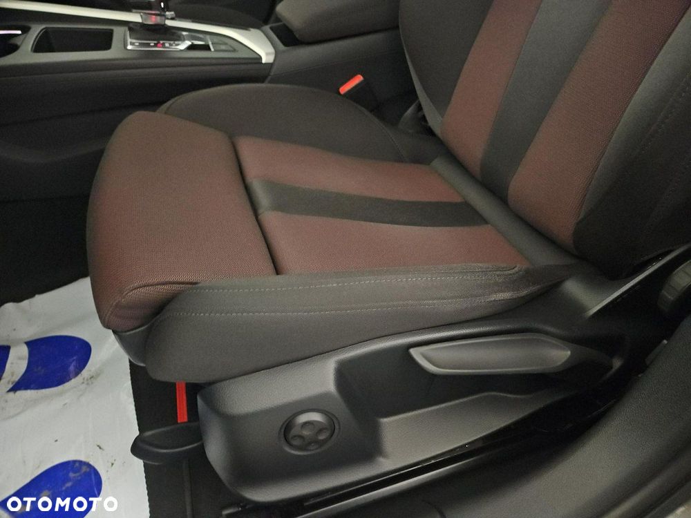 Audi A4 - 12
