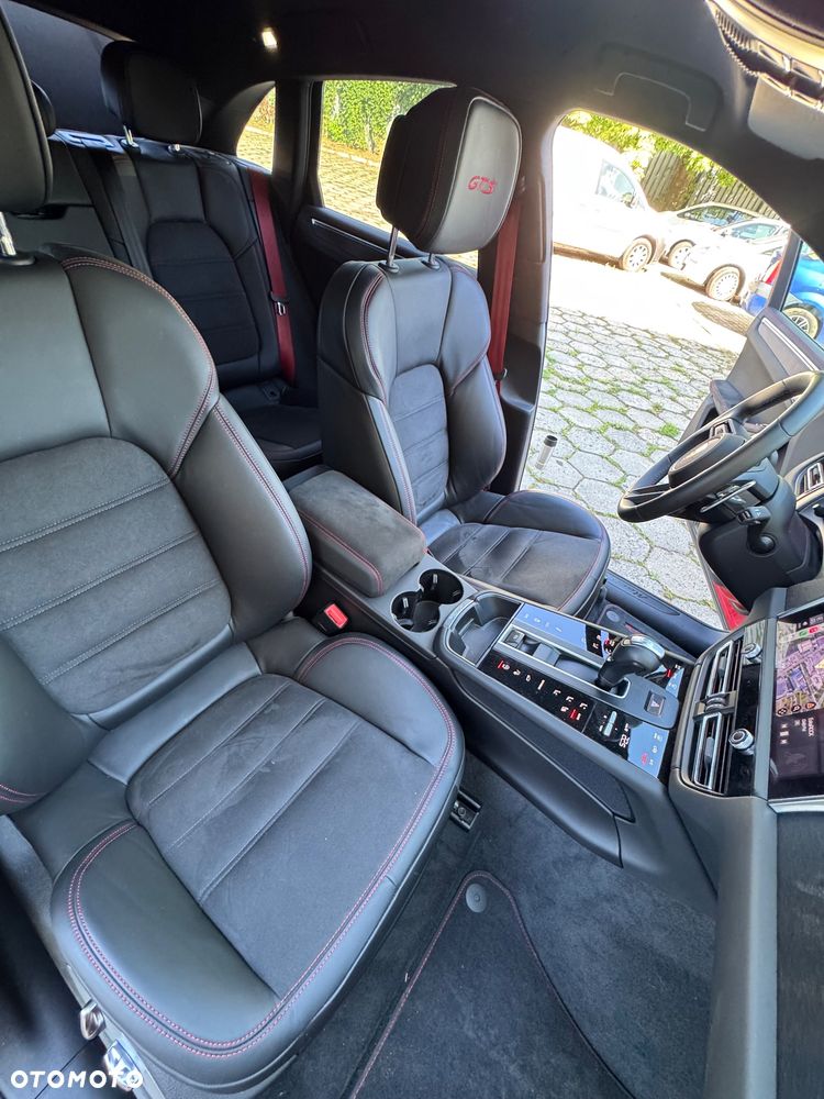 Porsche Macan GTS - 26