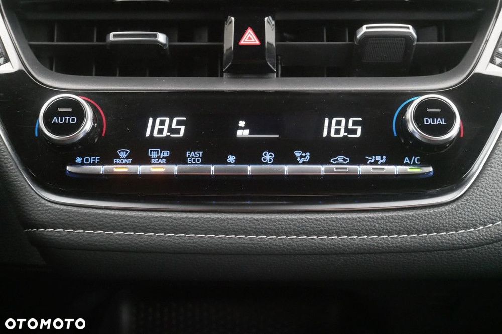 Toyota Corolla - 19