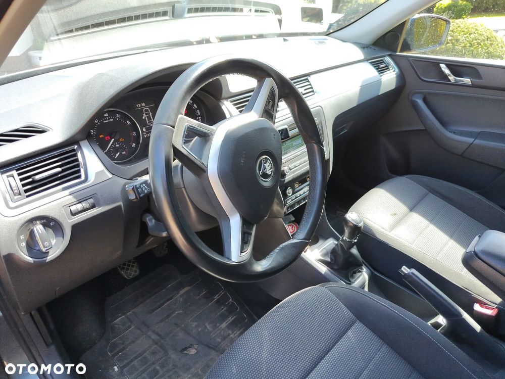 Skoda RAPID 1.2 TSI Elegance Max - 9