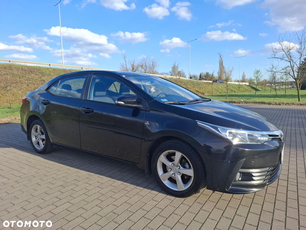 Toyota Corolla - 6