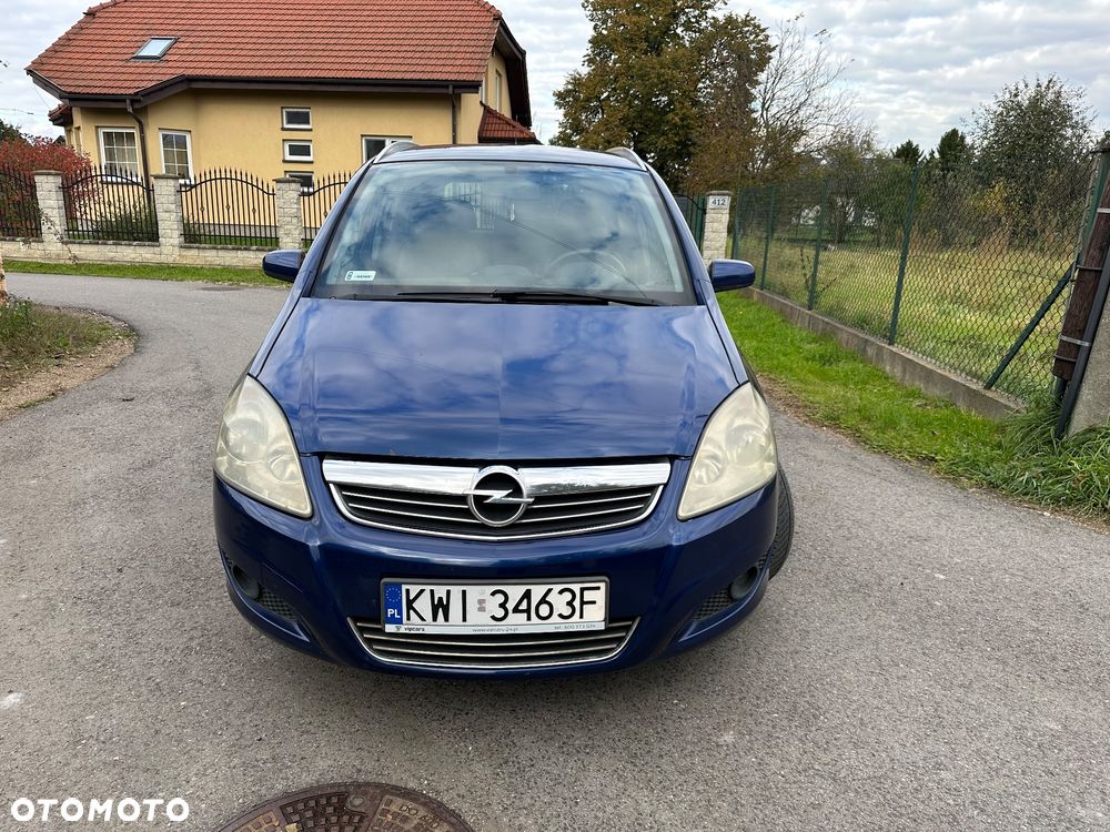 Opel Zafira 1.9 CDTI Cosmo - 2