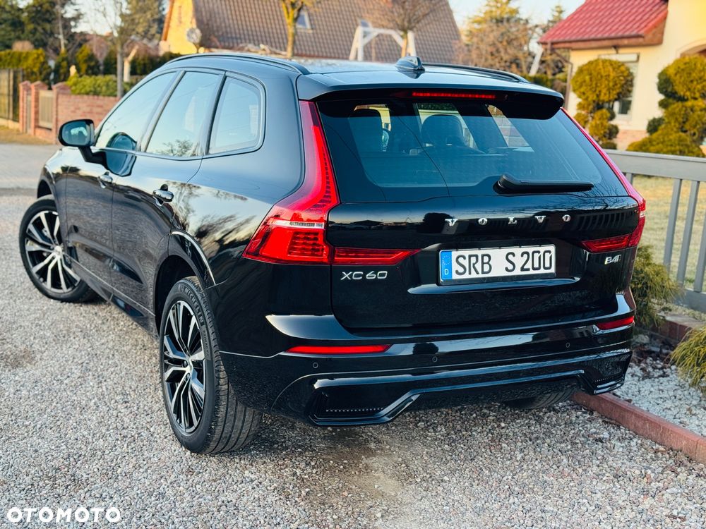 Volvo XC 60 B4 D AWD Geartronic RDesign - 40