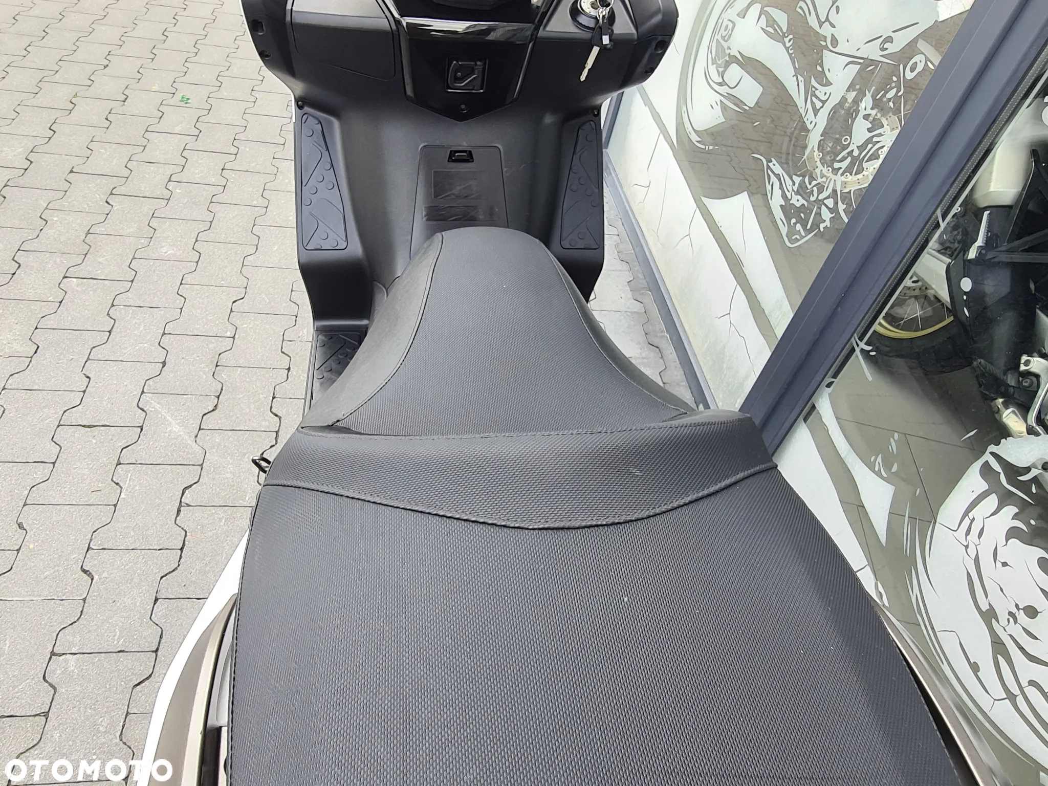 Kymco Downtown - 10