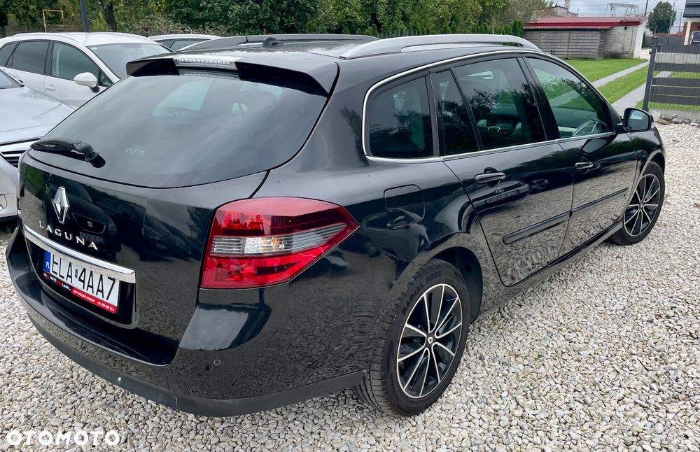 Renault Laguna dCi 110 FAP Limited - 9