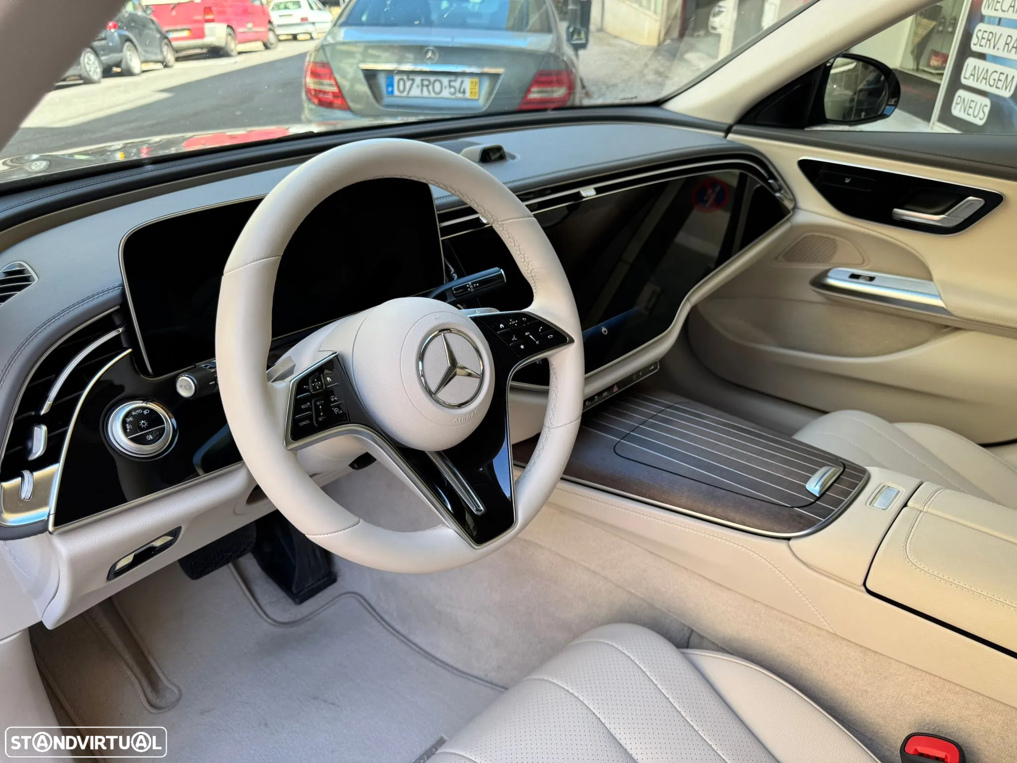 Mercedes-Benz E 300 de 4Matic All-Terrain - 4