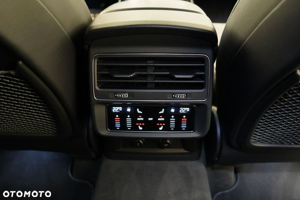 Audi Q8 - 26