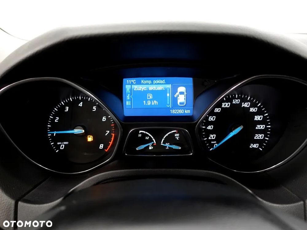 Ford Focus 1.6 EcoBoost Titanium - 18
