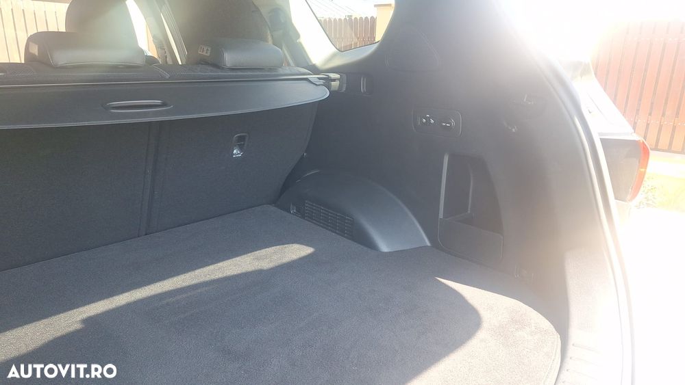 Hyundai Santa Fe 2.2 CRDi 4WD 8AT Luxury - 15