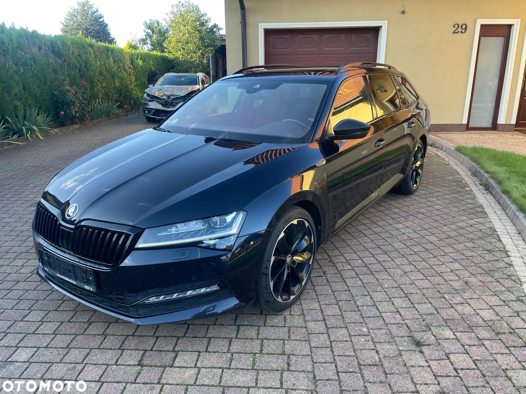 Skoda Superb 2.0 TDI DSG Sportline - 1