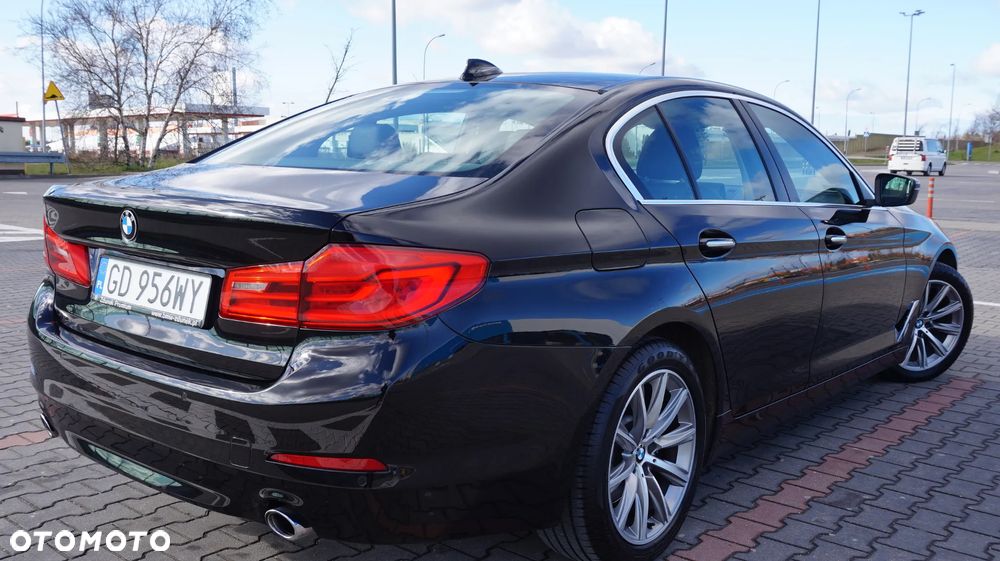 BMW Seria 5 520d - 3